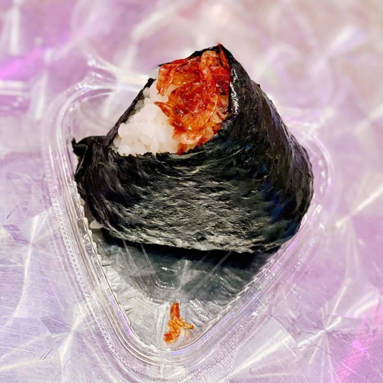 おにぎり桜エビ Onigiri Sakura Shrimp @ Isetan - NEX on Eaten