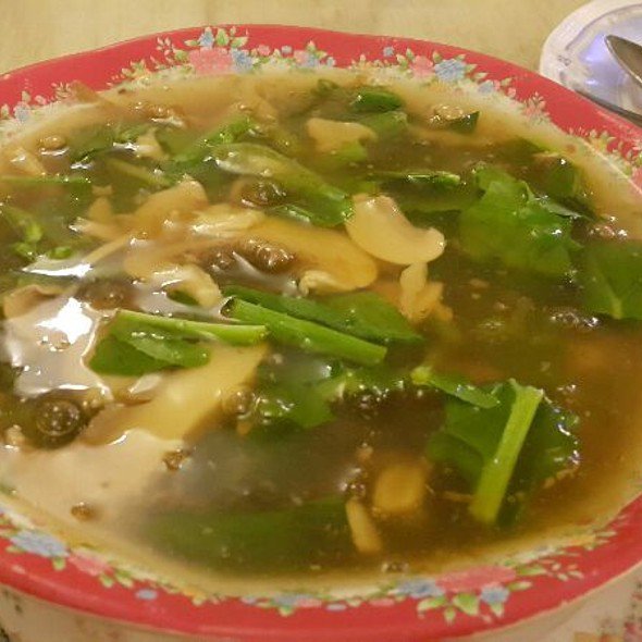 Kway Teow Ladna Soup Oriental Restaurant Thai Food