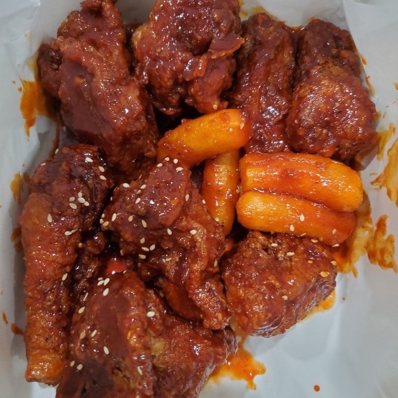 Extremely crispy whole Korean Fried Chicken (2x Fried!), Extremely crispy  whole Korean Fried Chicken (2x Fried!) Thanks to FoodyTrip:   By The Food Ranger
