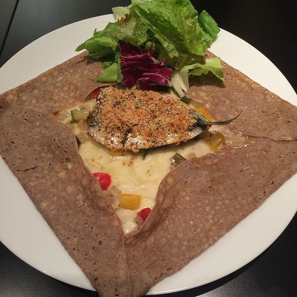 Sardine Cheese Crepe ティ ロランド カフェ 西武渋谷店